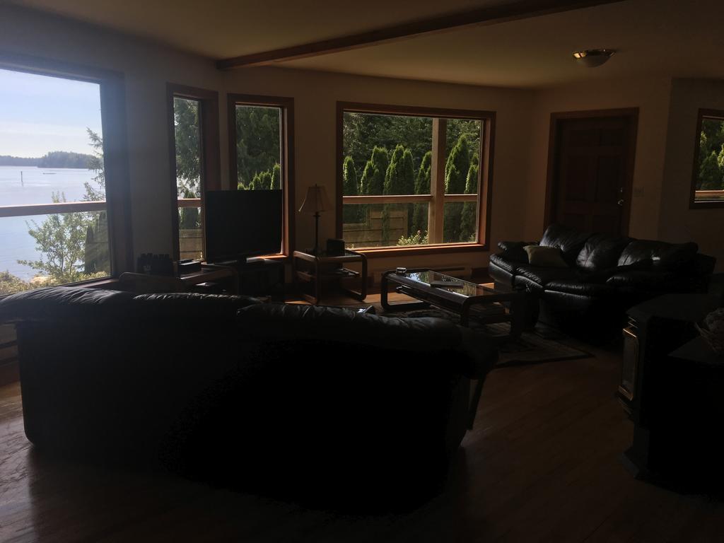 Tofino Stormbay Guest House エクステリア 写真