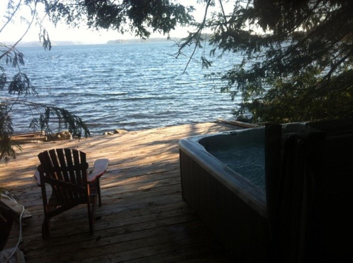 Tofino Stormbay Guest House エクステリア 写真